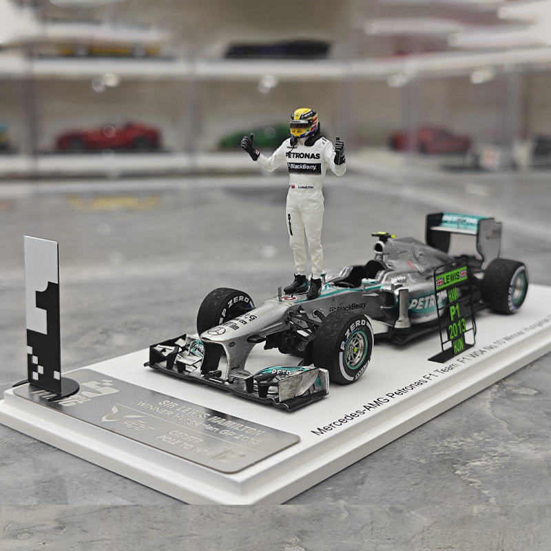 New In Stock Spark 1:43 F1 Mer - đánh giá và giá Kids Toys Hamilton